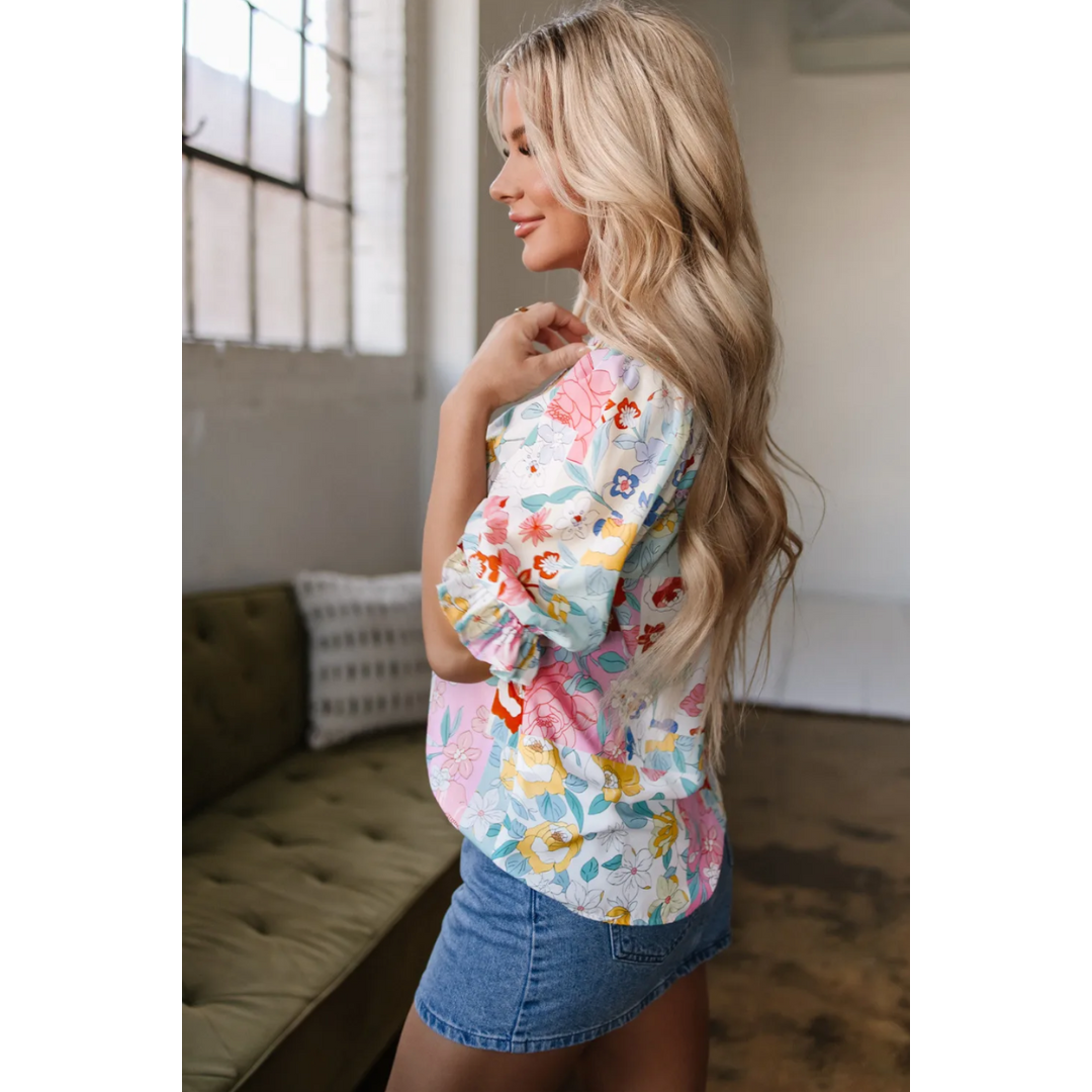 Change Of Pace, Short Sleeve Floral V Neck Top