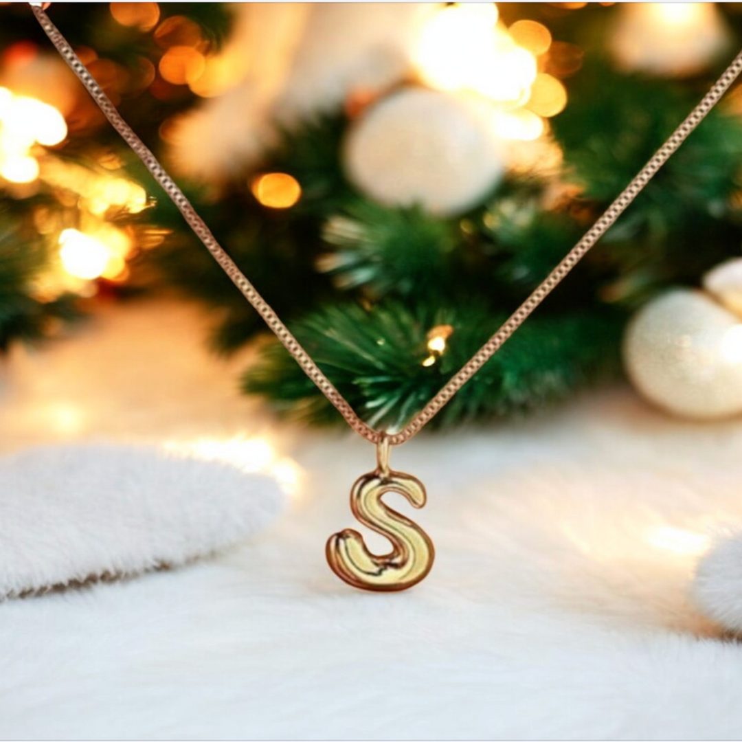 Giving Tuesday! FREE NECKLACE WITH PURCHASE OF $25 OR MORE.