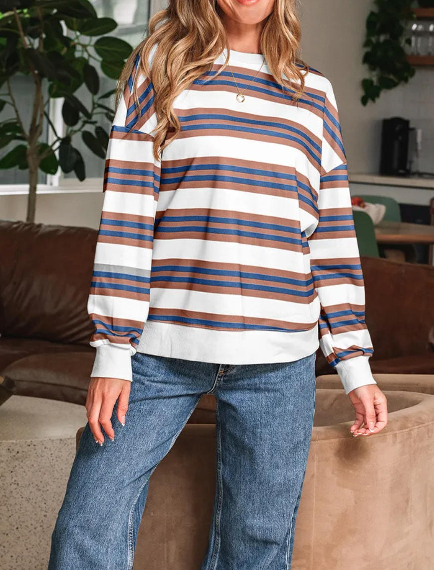 Weekend Horizon Sweatshirt