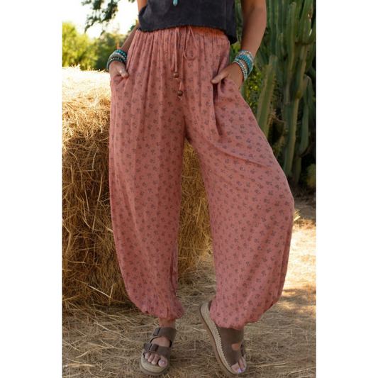 Set You Free, Floral Jogger Pants with Pockets