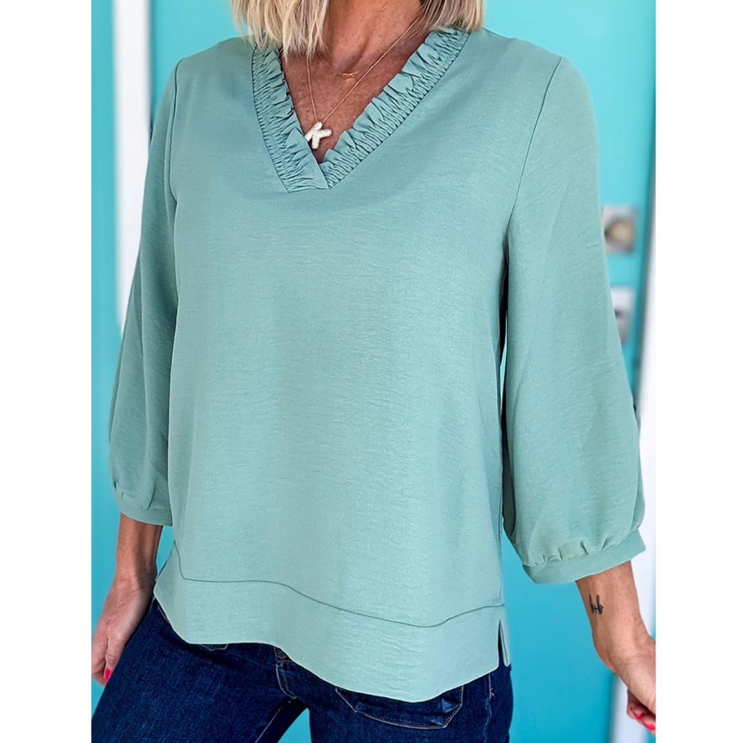 All the Right Details, 3/4 Sleeve Ruffle V Neck Top